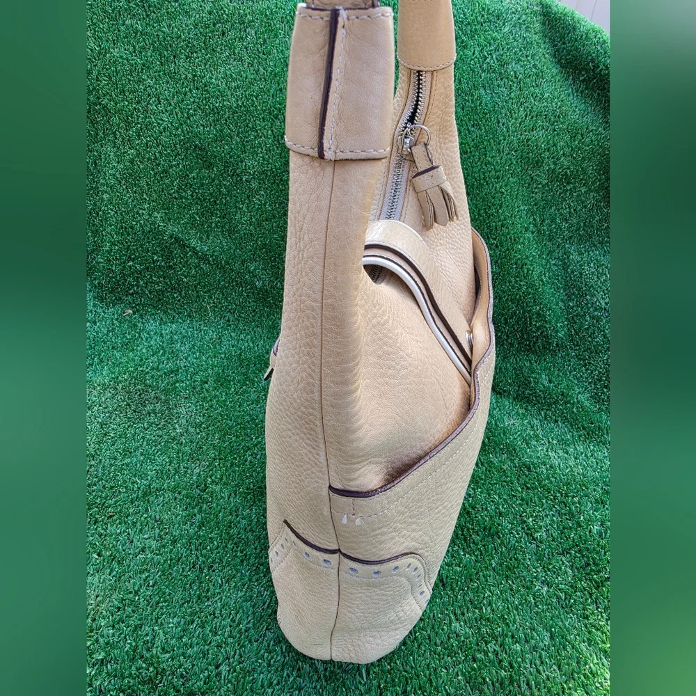 Coach Vintage Hampton Soho Boho Shoulder Bag. 2025 - Picture 4 of 16